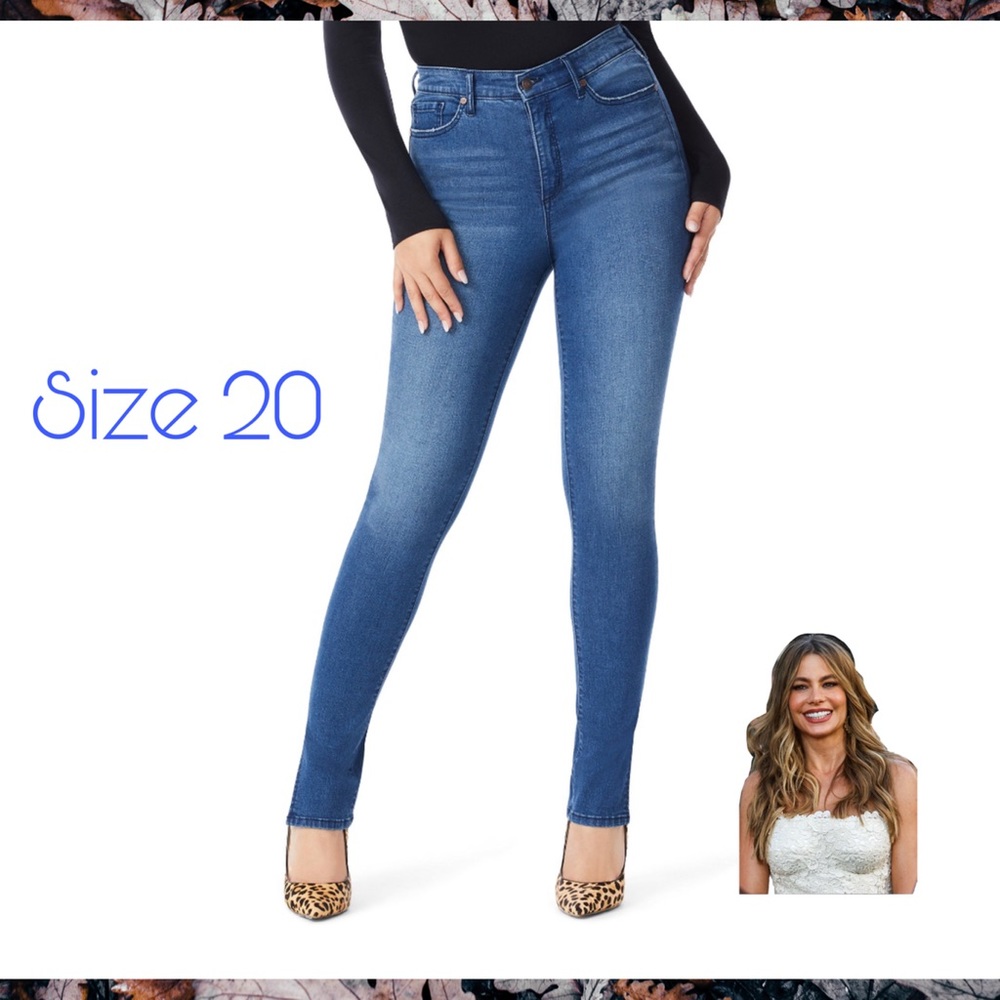 Sofia Jeans by Sofia Vergara Women's
Rosa Curvy Super High-Rise Skinny
Ankle Jea
